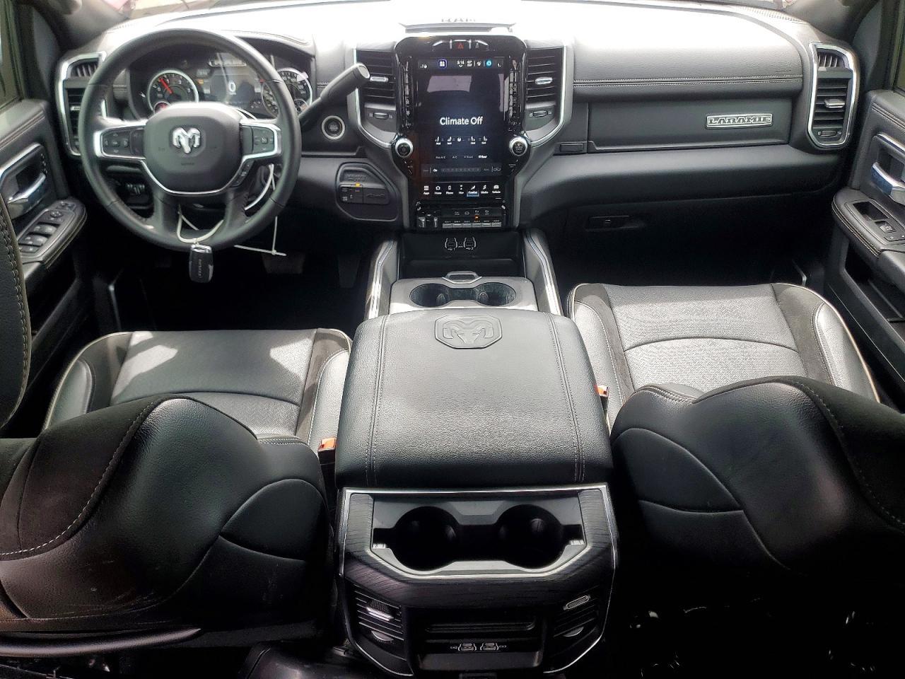 2024 Dodge 3500 Laramie
