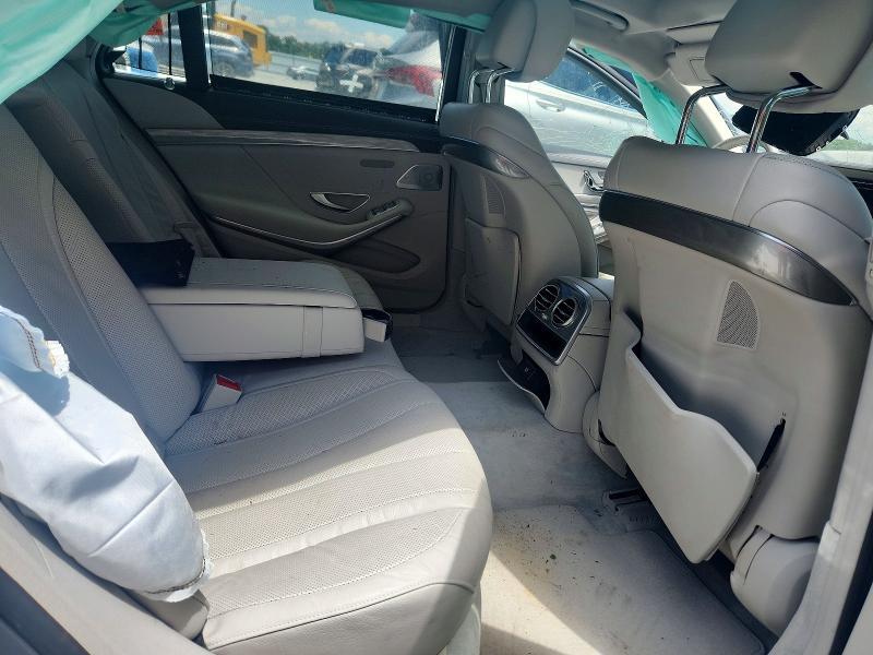 2015 Mercedes-Benz S 550