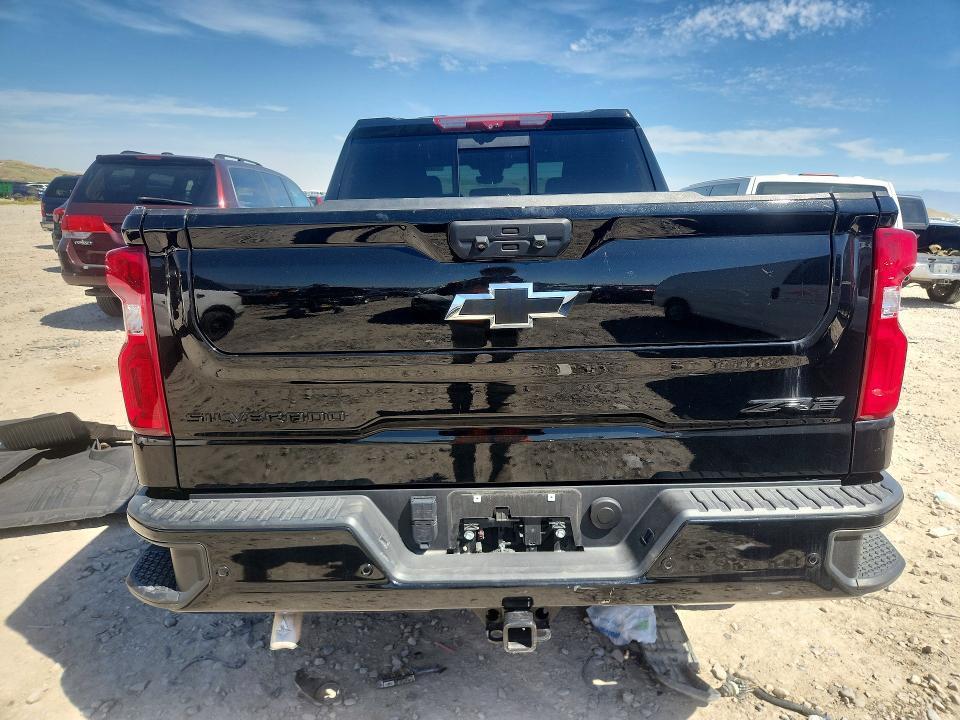 2024 Chevrolet Silverado K1500 ZR2