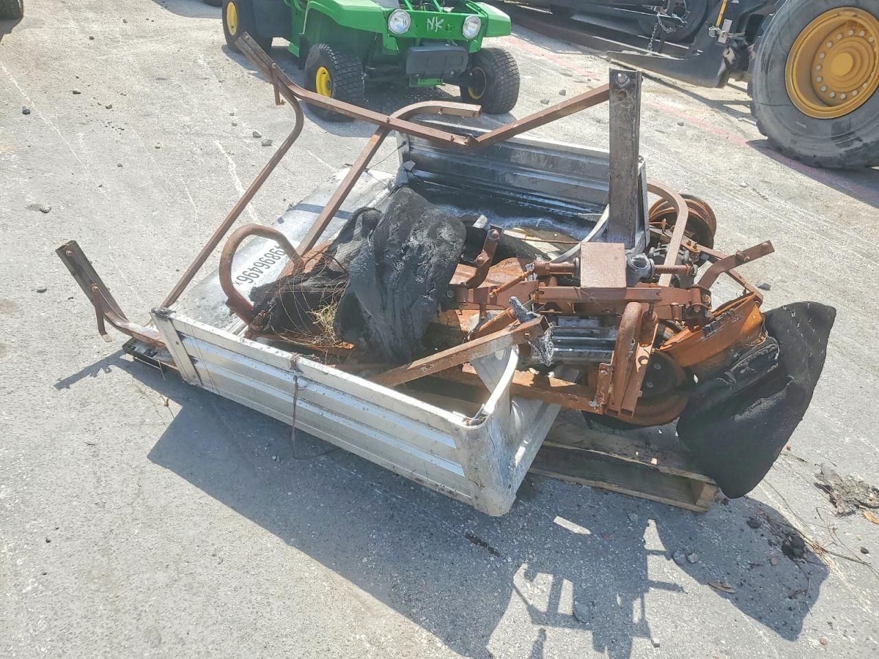 2022 Clubcar Carryal 300 Bolt Lithium