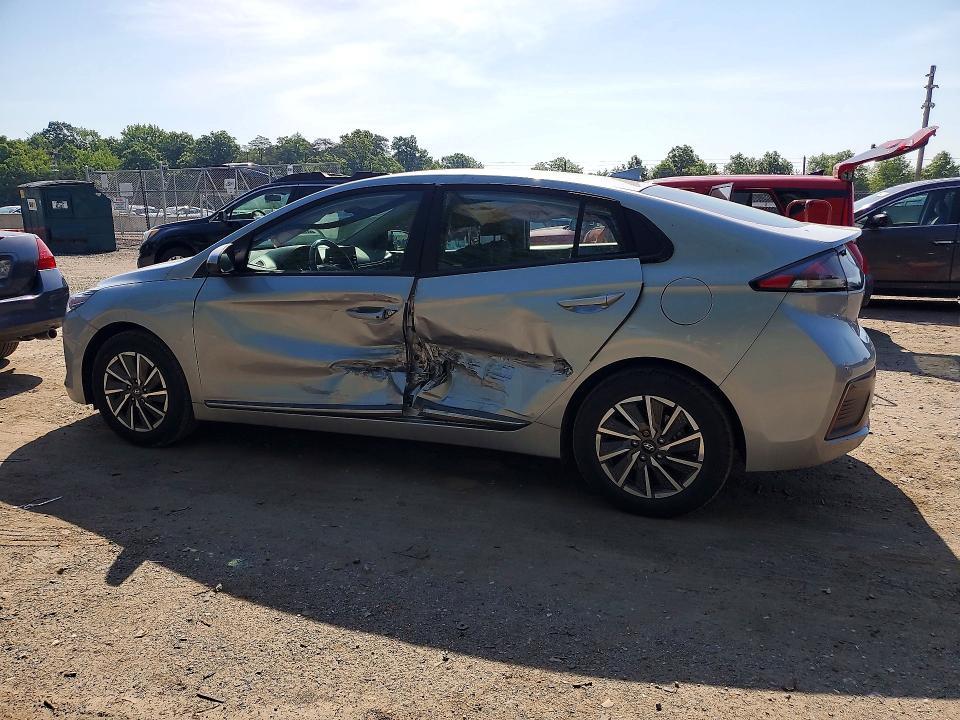 2021 Hyundai Ioniq SE