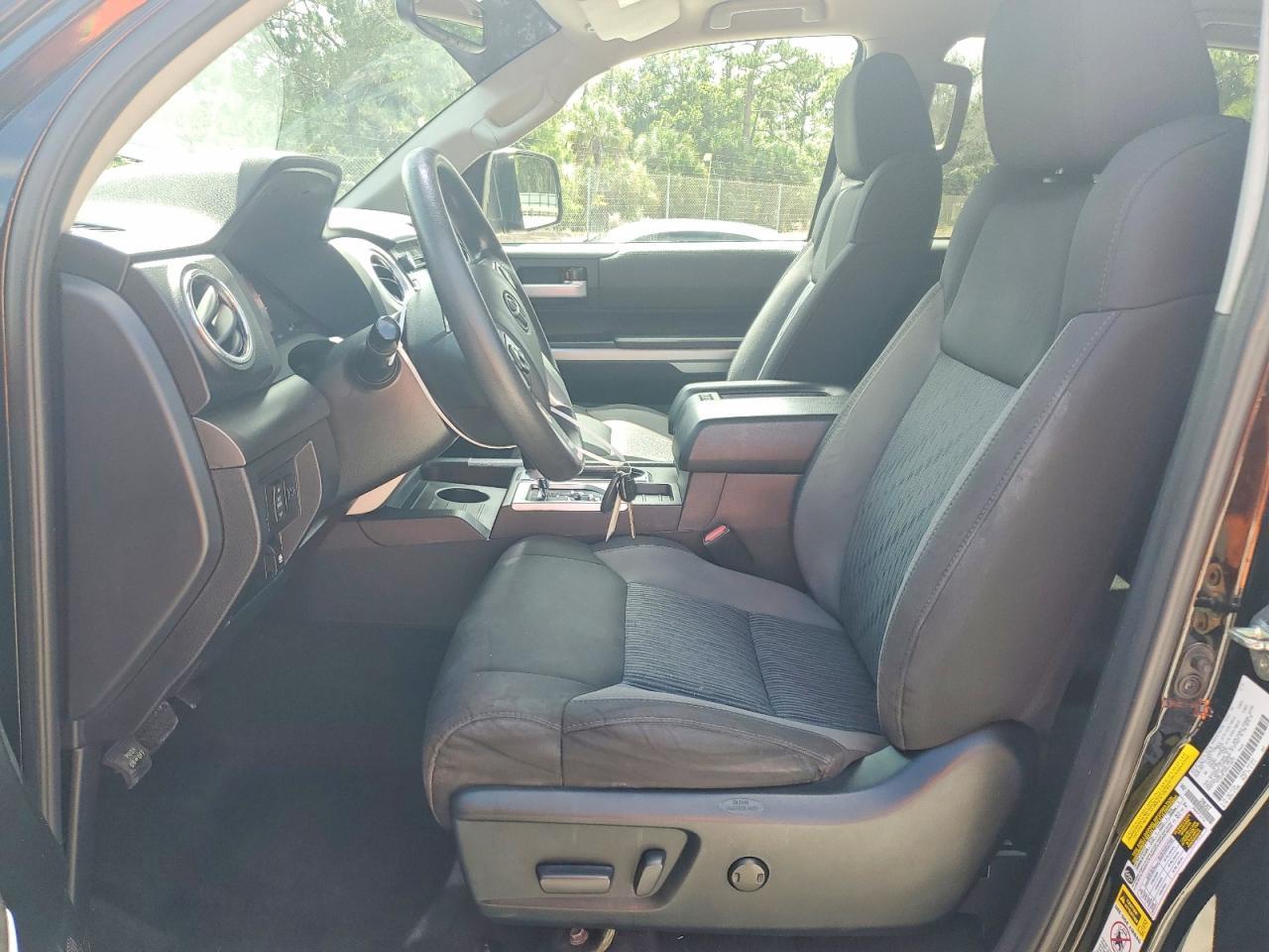 2017 Toyota Tundra Crewmax SR5