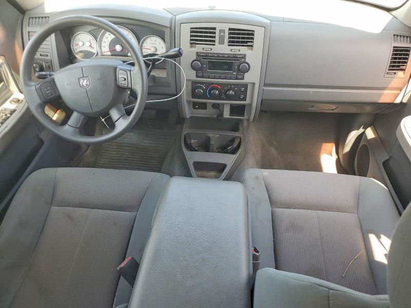 2005 Dodge Dakota Quad SLT