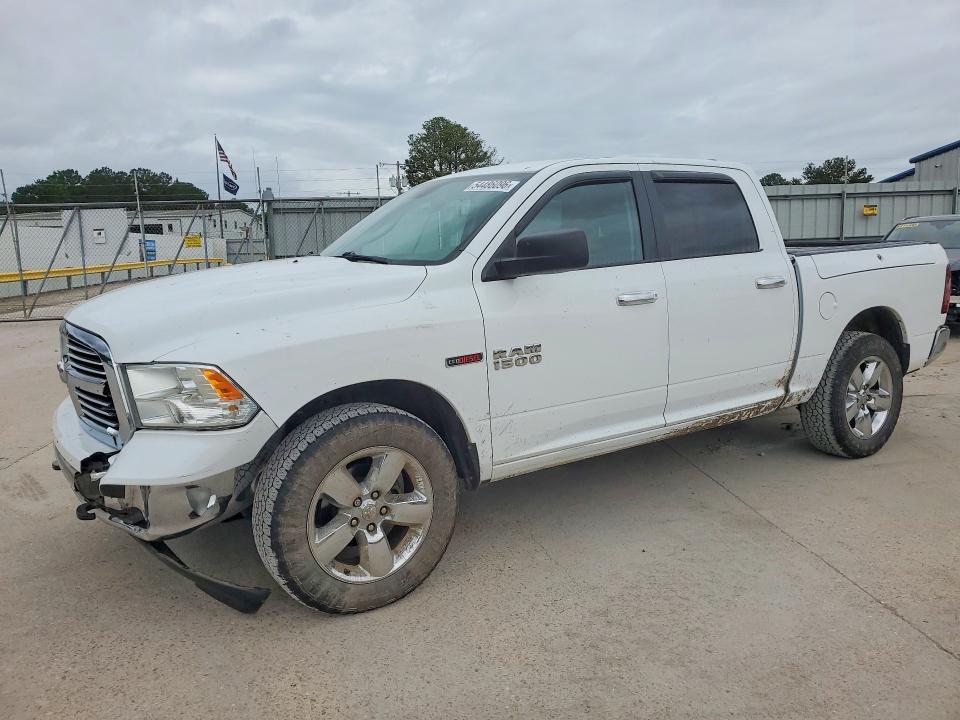 2015 Dodge RAM 1500 SLT