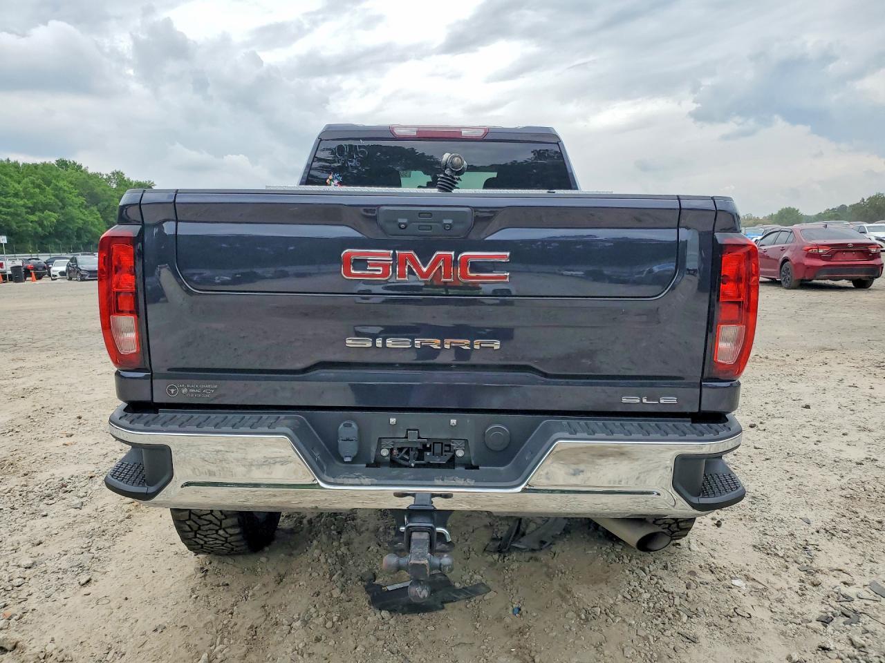 2024 GMC Sierra K2500 SLE