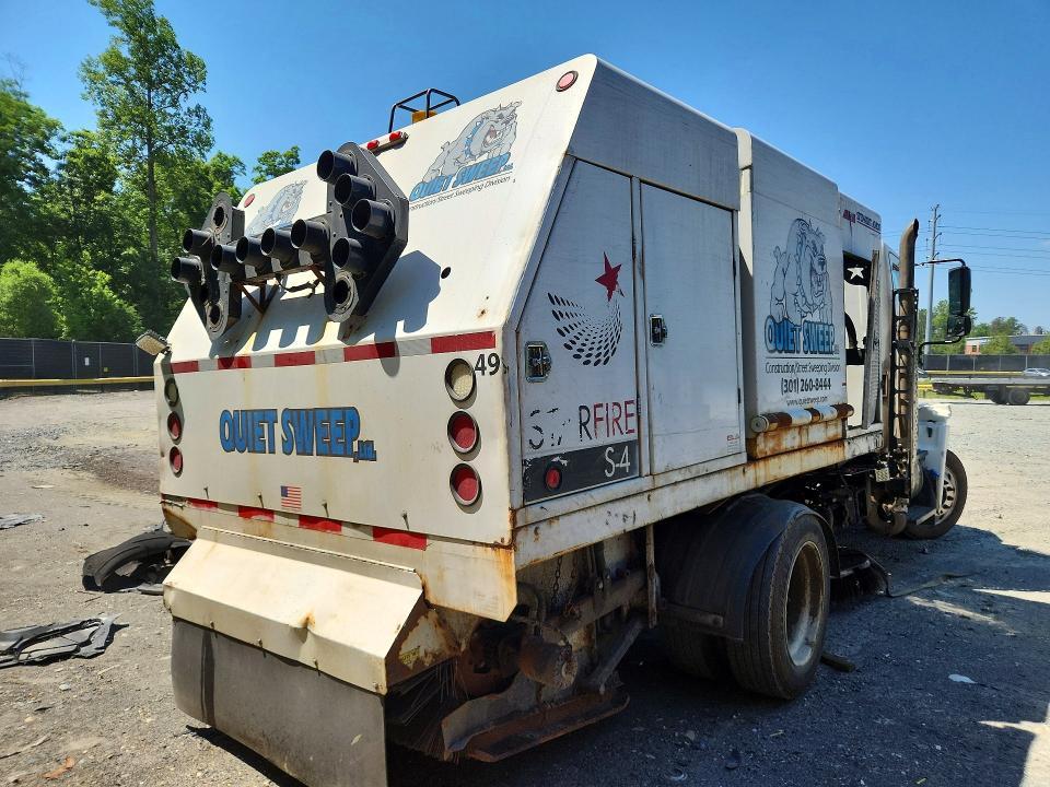 2015 Hino 258 268