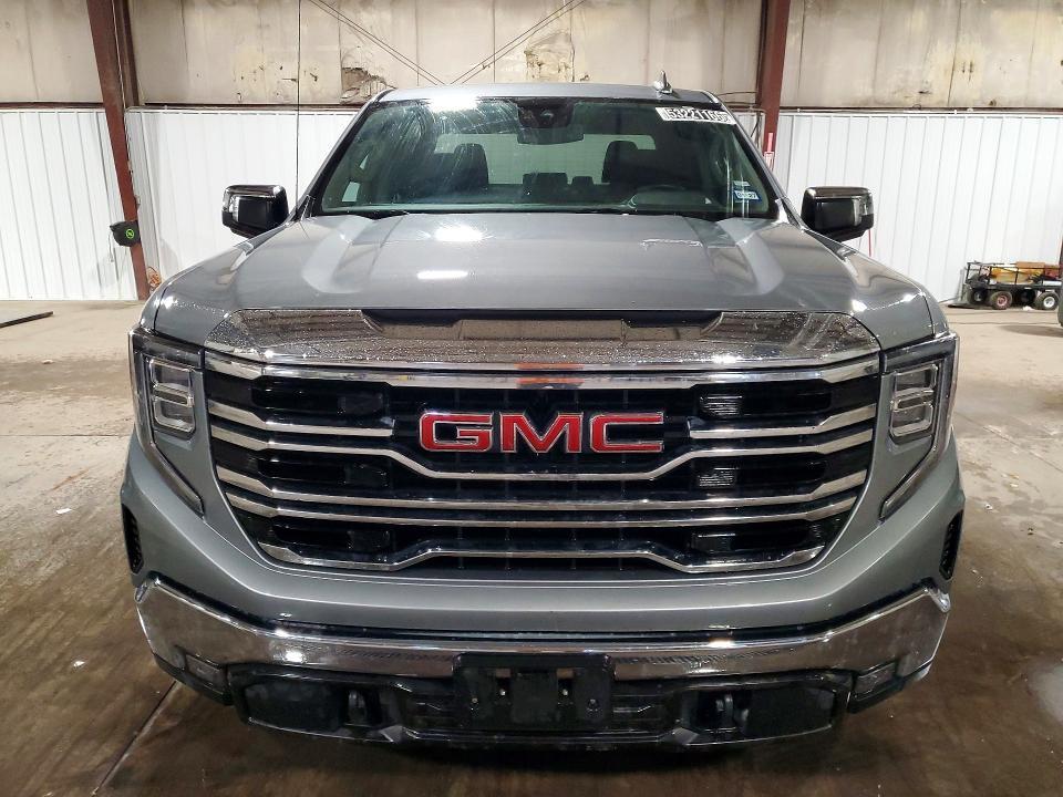 2025 GMC Sierra C1500 SLT