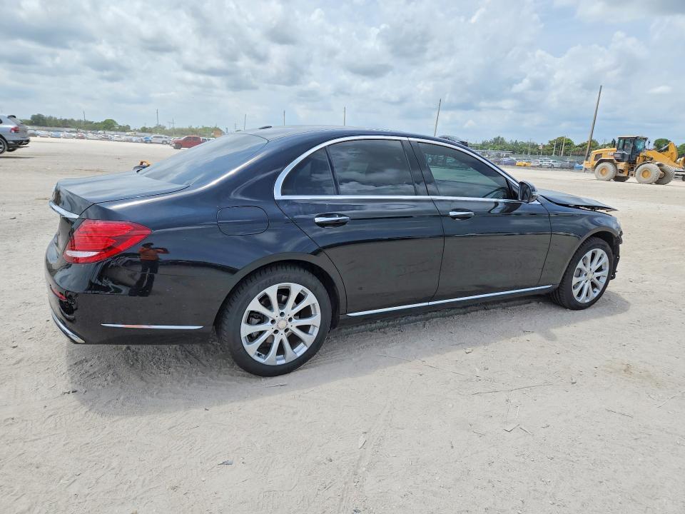 2017 Mercedes-Benz E 300