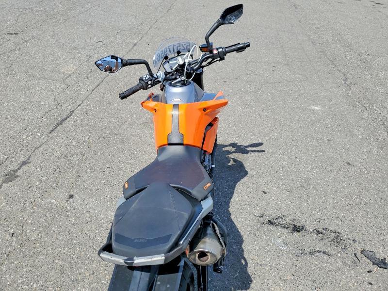 2019 KTM 790 Duke