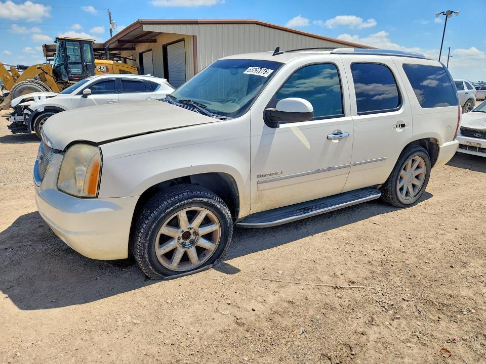 2010 GMC Yukon Denali