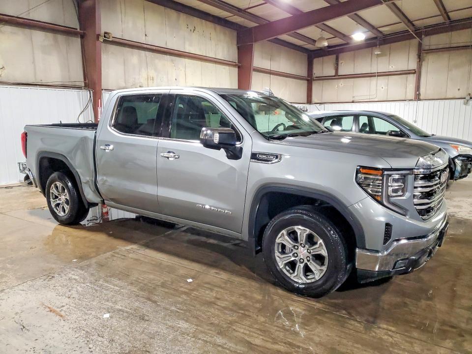2025 GMC Sierra C1500 SLT