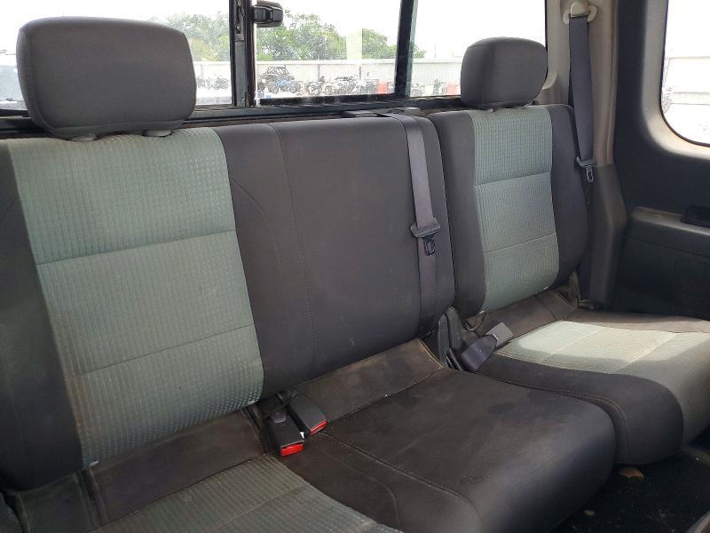 2005 Nissan Titan xe