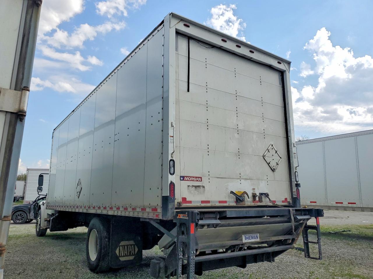 2017 Freightliner Busines Class M2 BOX Truck