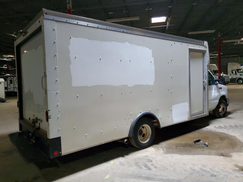 2022 Ford E350 Delivery Truck