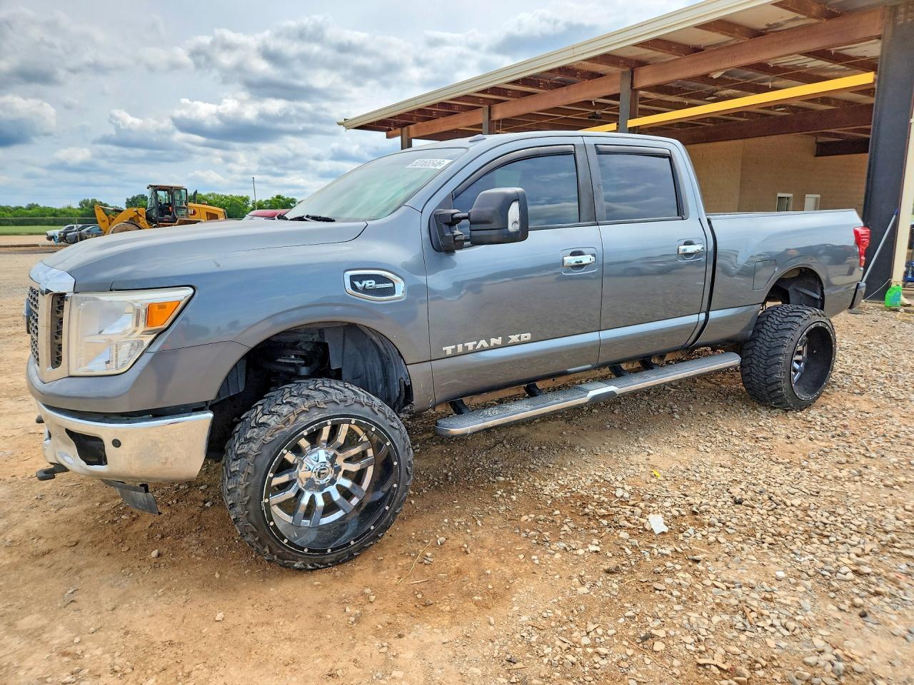 2017 Nissan Titan XD SV