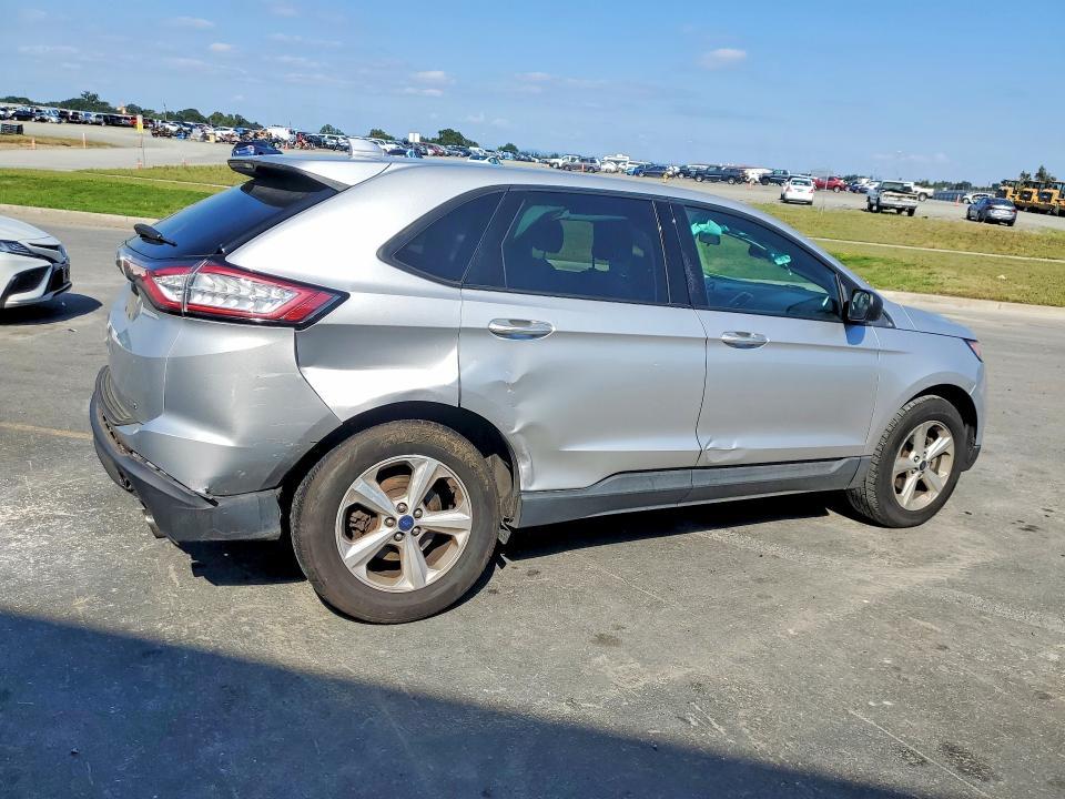 2015 Ford Edge se