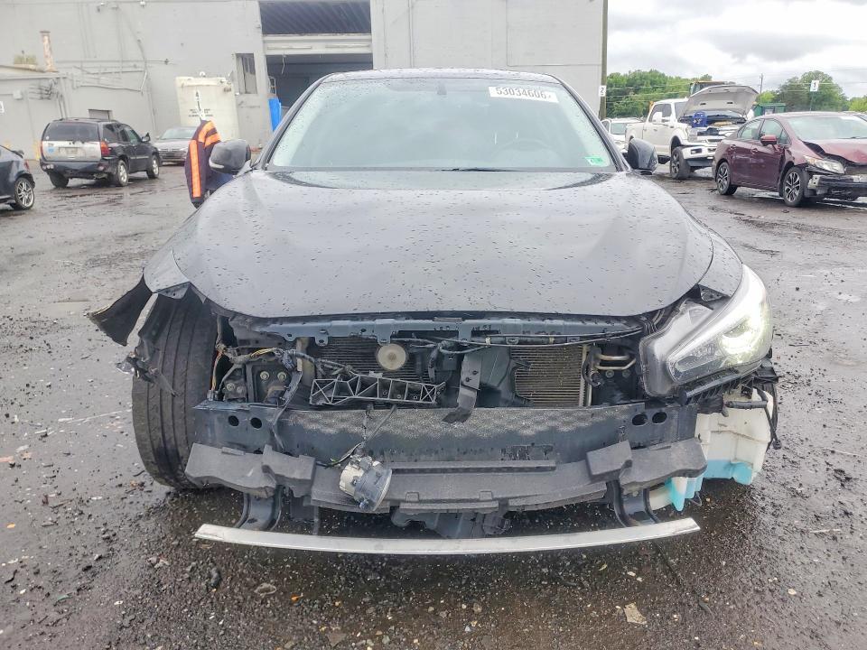 2015 Infiniti Q50 Premium