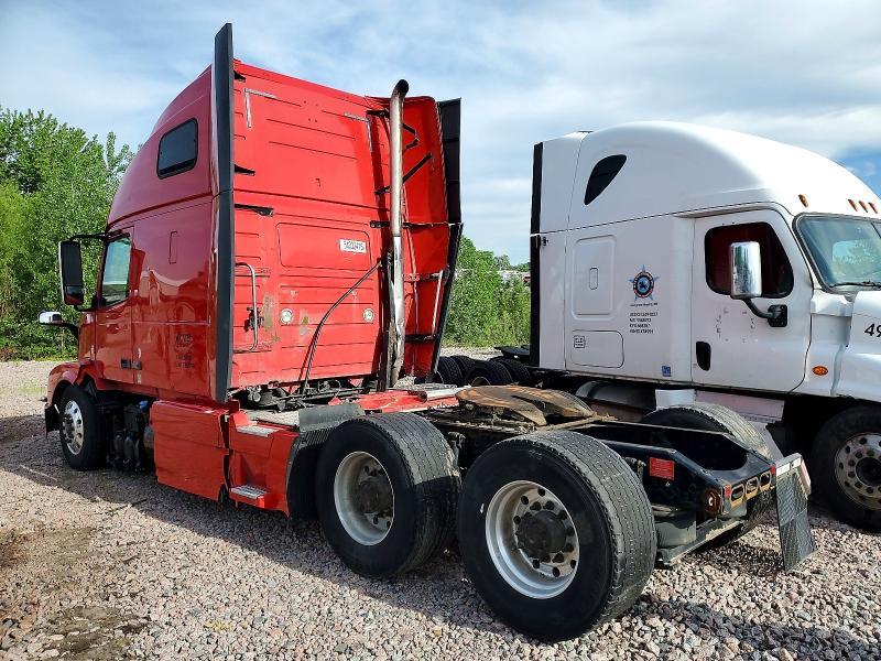 2017 Volvo VN