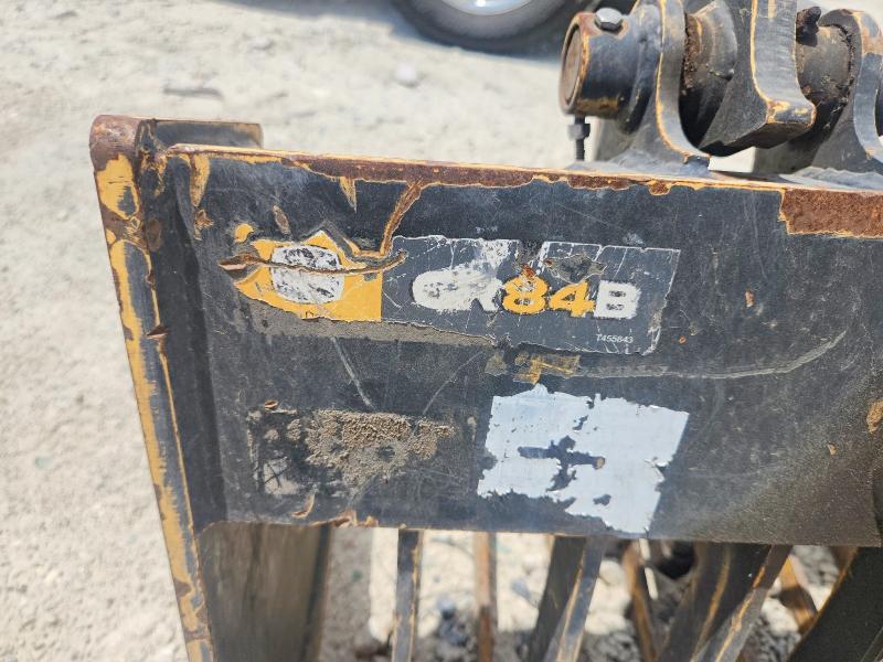 2023 John Deere 84 Loader Bucket