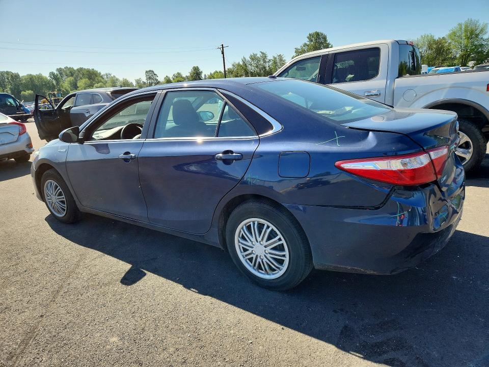 2016 Toyota Camry Hybrid le