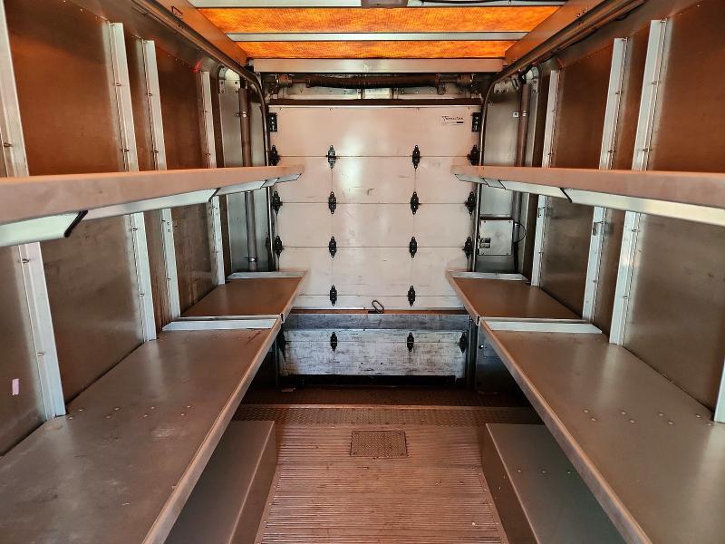 2020 Freightliner MT45G Chassis Delivery Truck