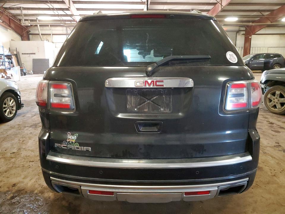 2014 GMC Acadia Denali