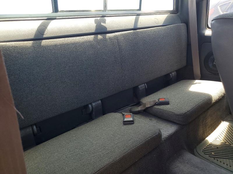 1989 Toyota Pickup Deluxe