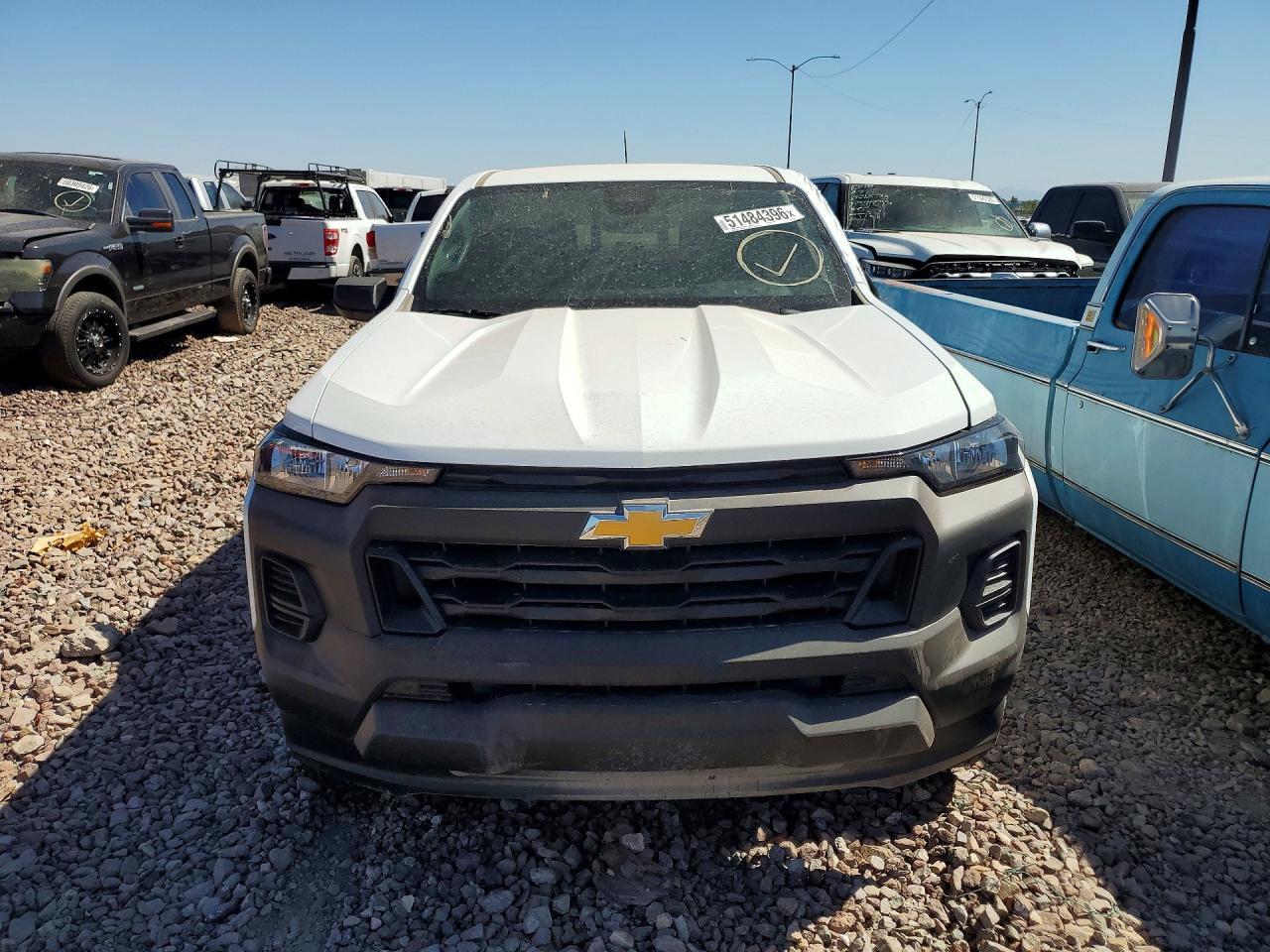 2025 Chev Colorado