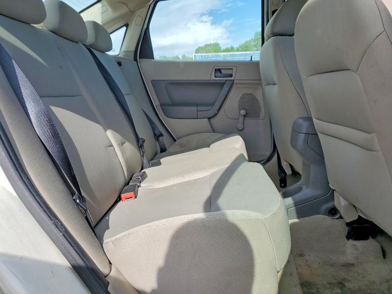 2010 Ford Focus s
