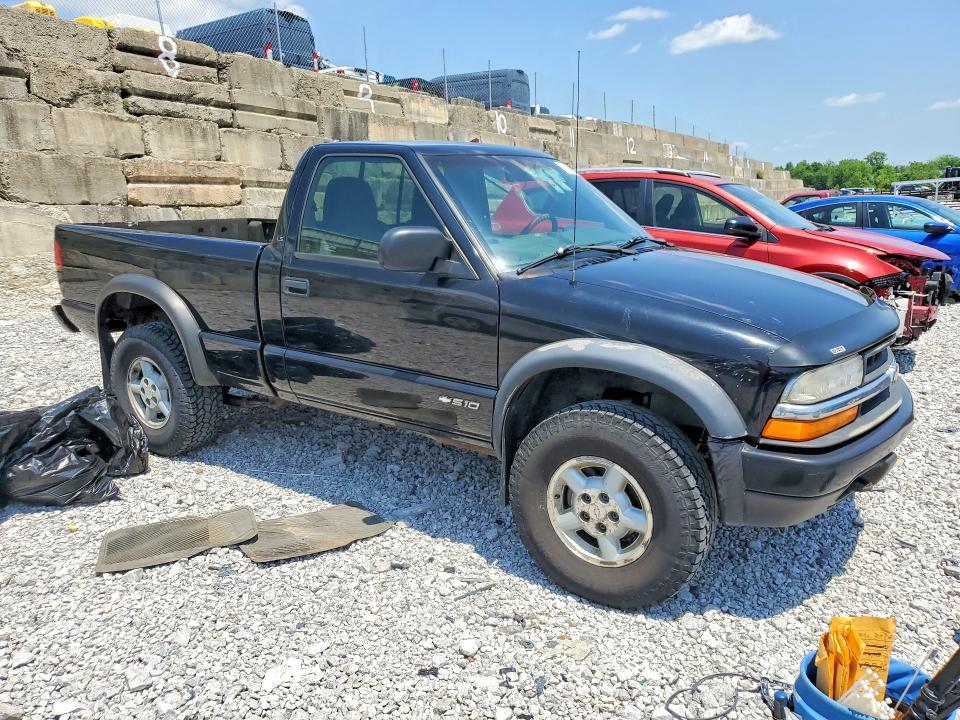 1999 Chevrolet S Truck S10