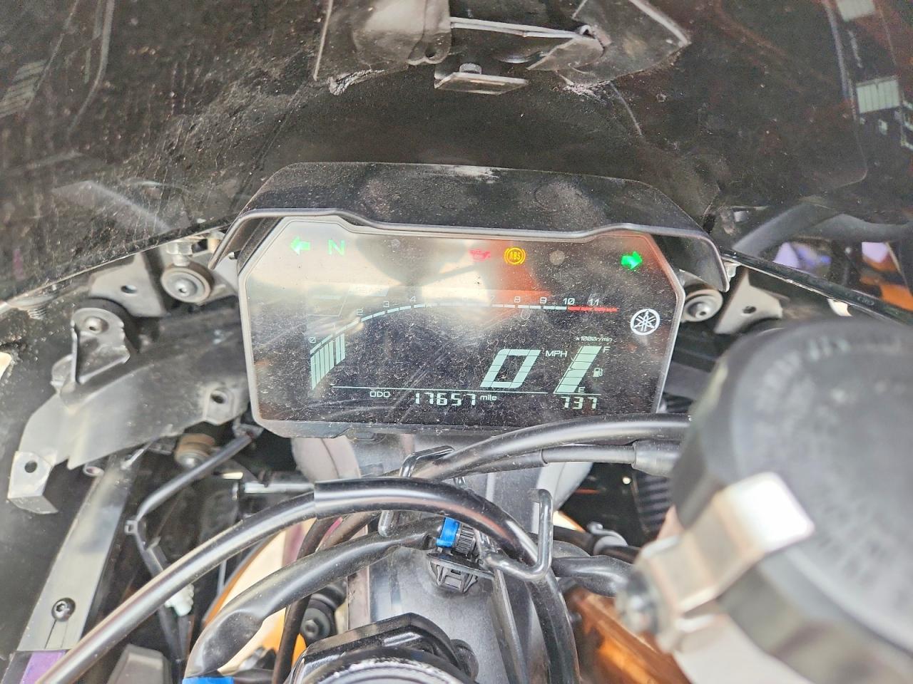 2025 Yamaha YZFR7