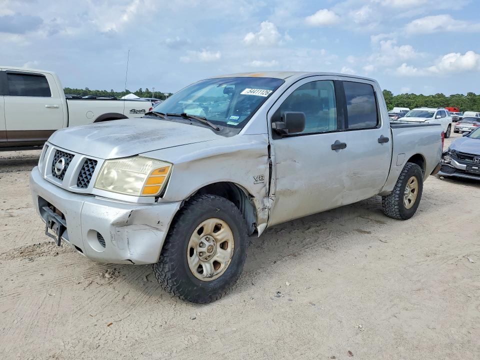 2004 Nissan Titan XE