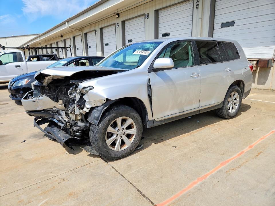 2013 Toyota Highlander Base
