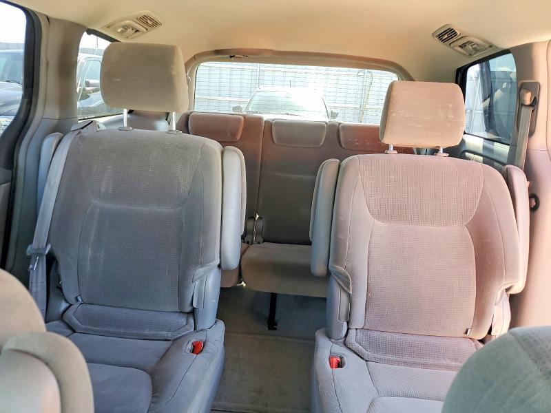 2004 Toyota Sienna ce 7 Passenger