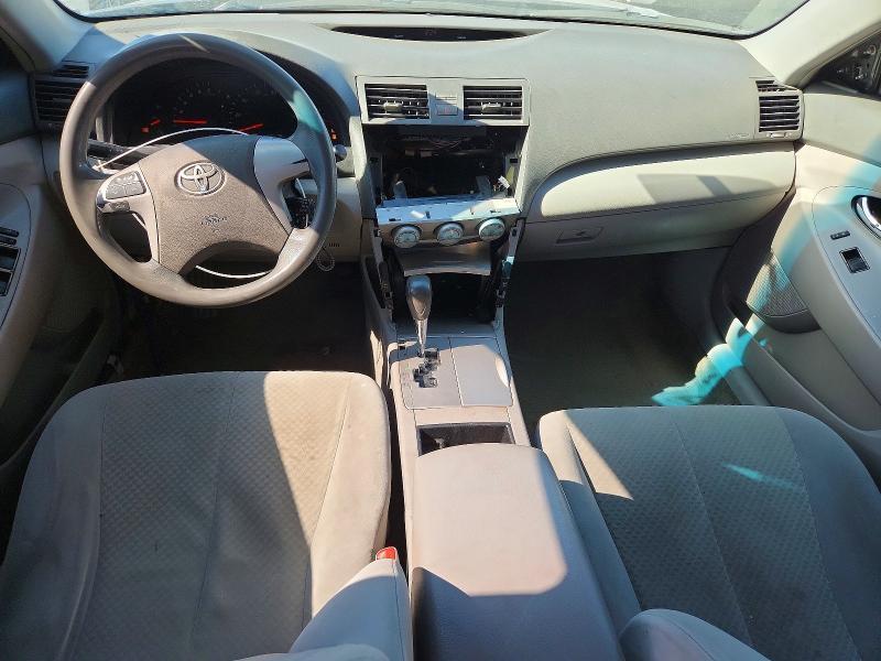 2009 Toyota Camry le