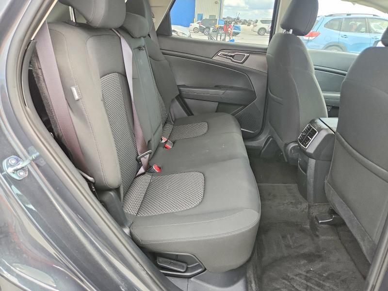2025 KIA Sportage lx