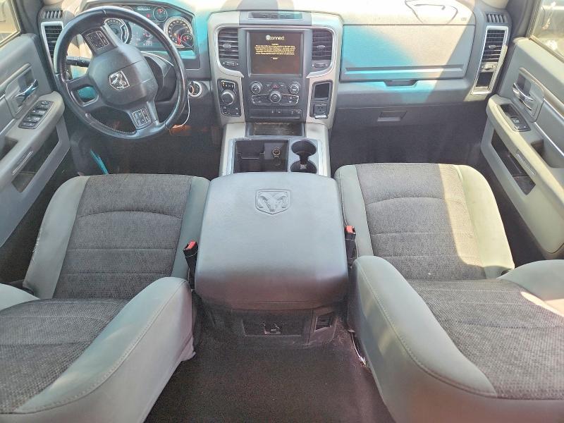 2015 Dodge RAM 1500 SLT