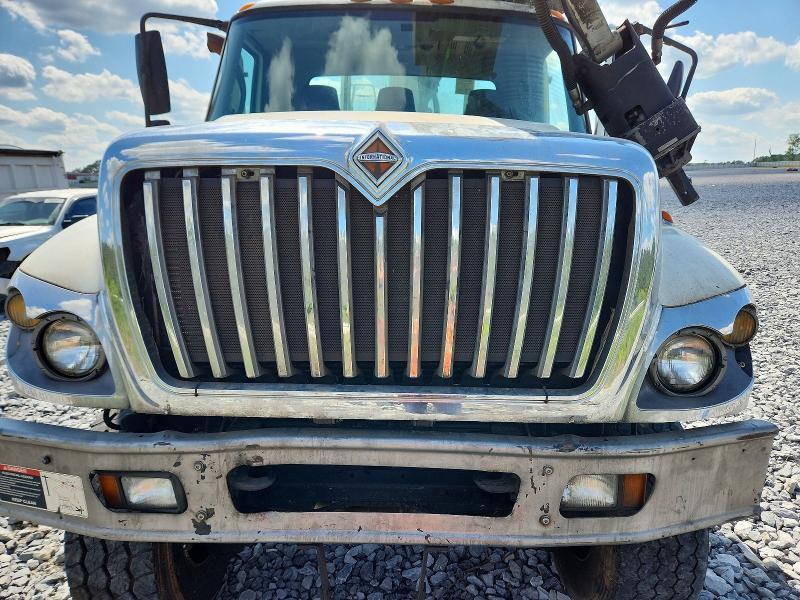 2009 International 7400 Digger Derrick Truck