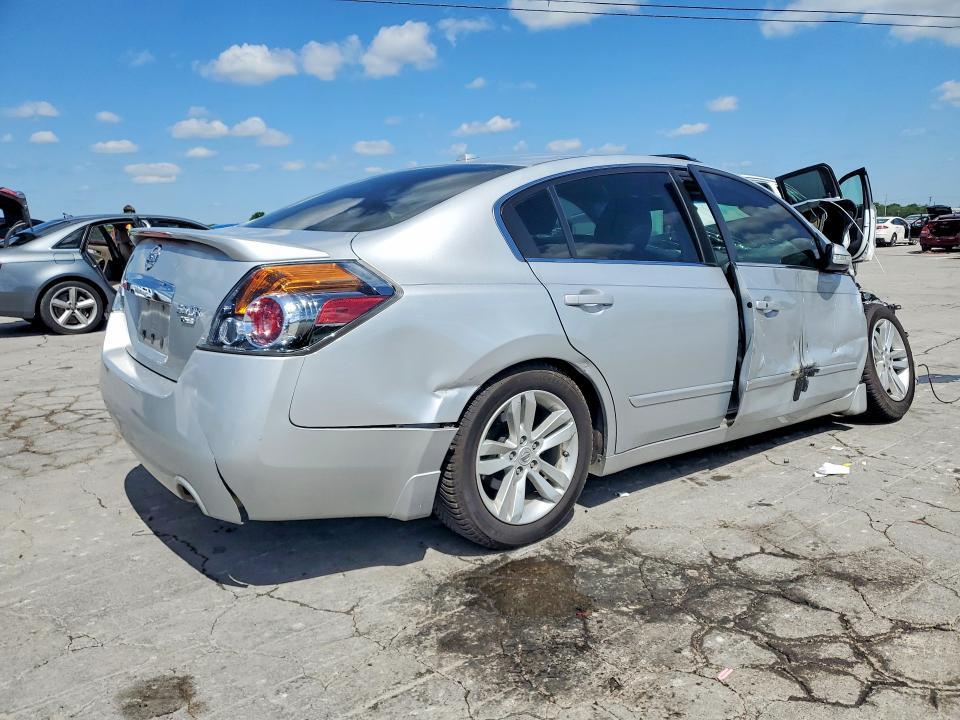 2012 Nissan Altima sr