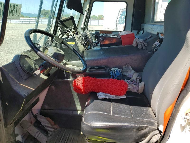 2011 Mack LEU613 Refuse Truck