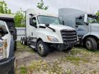 2020 Freigliner 2020 Freightliner Cascadia 126 Semi Truck