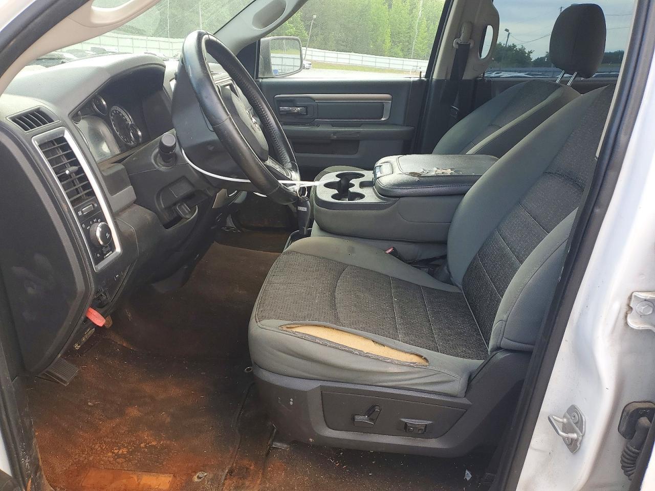 2017 Dodge RAM 1500 SLT