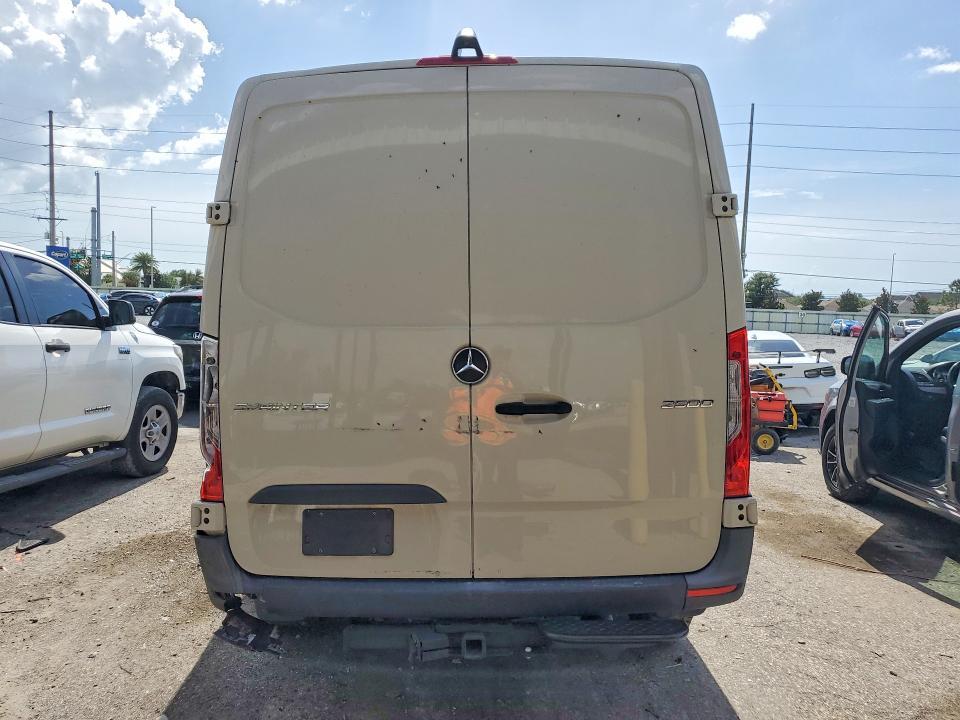 2024 Mercedes-Benz 2024 Mercedes Benz Sprinter 2500 Delivery van