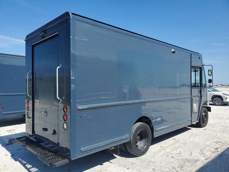 2020 Freightliner Chassis M Line WALK-IN Van