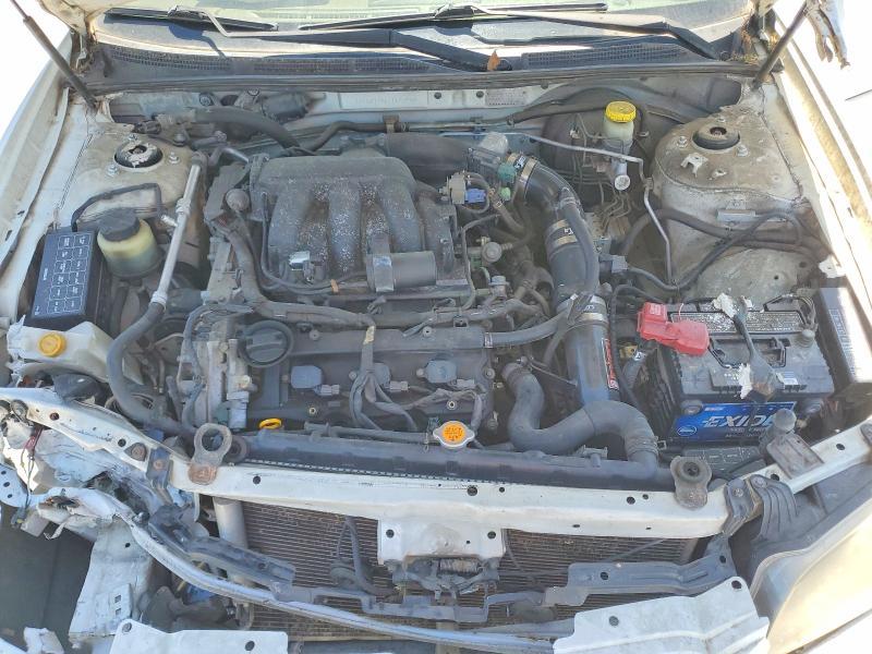 2002 Niss Maxima gxe