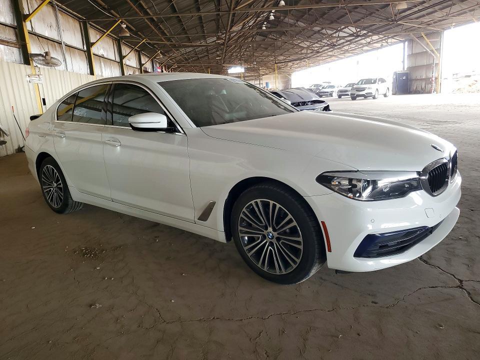 2020 BMW 530 i
