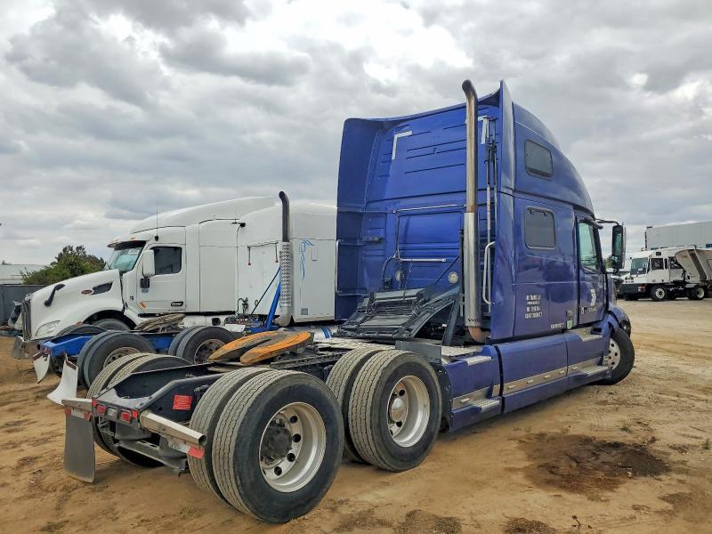 2022 Volvo VN VNL