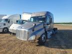 2015 Freightliner Cascadia Semi Truck