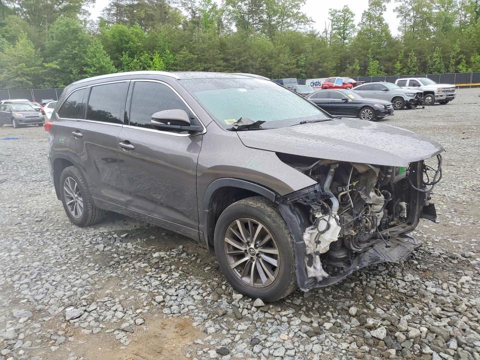 2018 Toyota Highlander xle