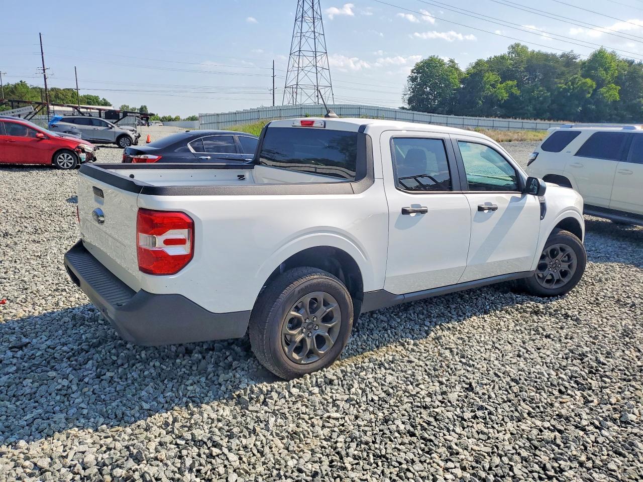 2024 Ford Maverick XLT